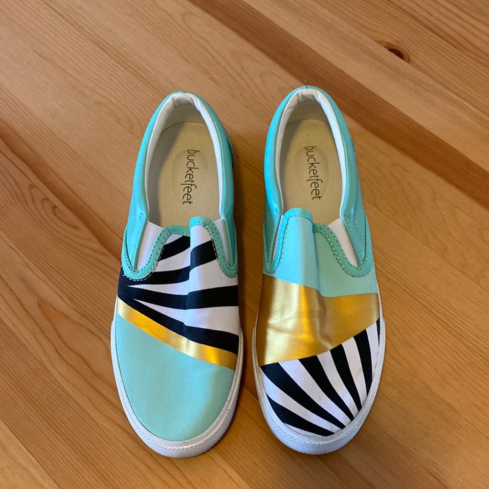 Bucketfeet seafoam green, zebra, and gold stripe sneakers